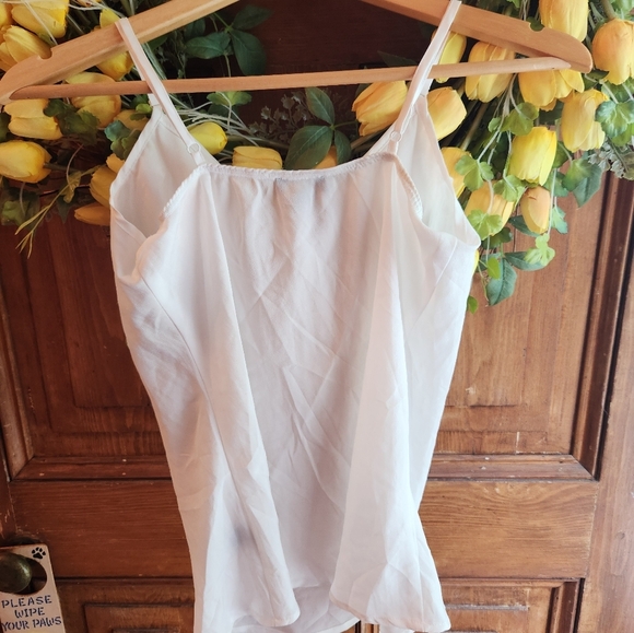 Womens tank - Picture 4 of 6